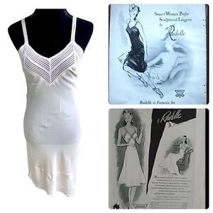 1940/50’s Radelle Vintage Rayon Crisp Ivory Slip